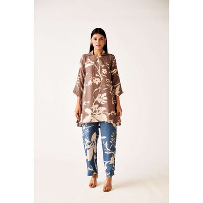 Basanti Kapde aur Koffee Brown Crepe Floral Print Kurta and Pant (Set of 2)