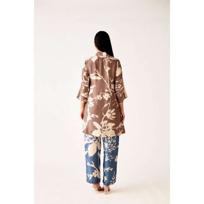 Basanti Kapde aur Koffee Brown Crepe Floral Print Kurta and Pant (Set of 2)