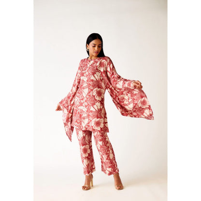 Basanti Kapde aur Koffee Maroon Muslin Floral Print Kaftan and Pant (Set of 2)