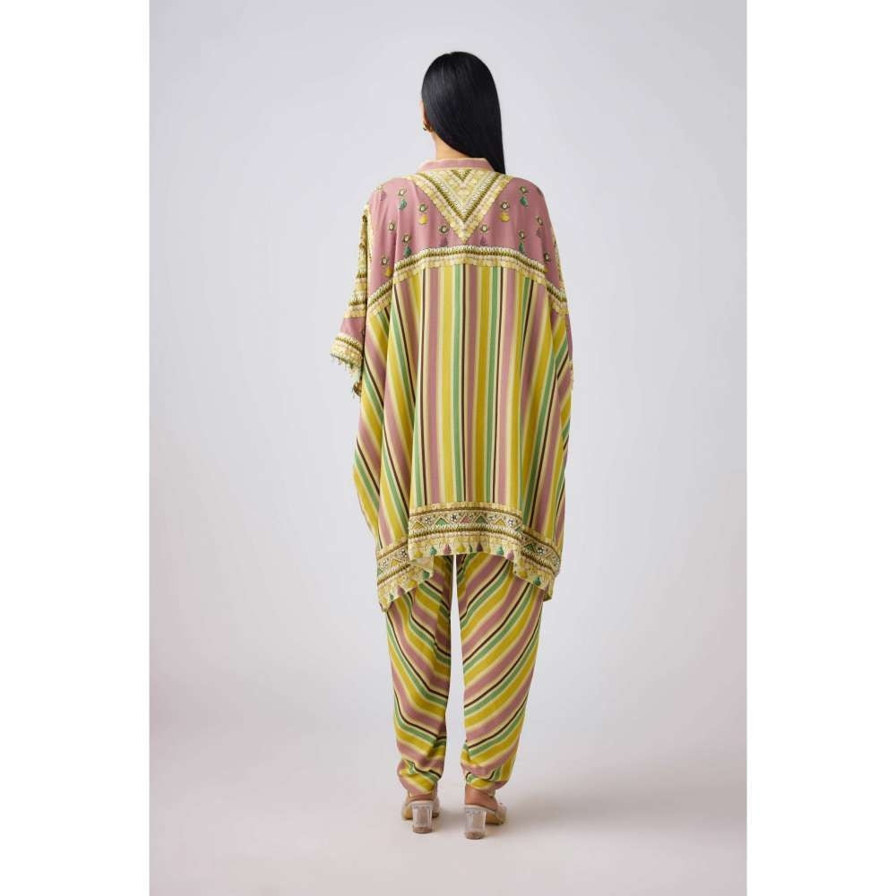 Basanti Kapde aur Koffee Muslin Embellished Kaftan Jacket with Blouse and Dhoti (Set of 3)