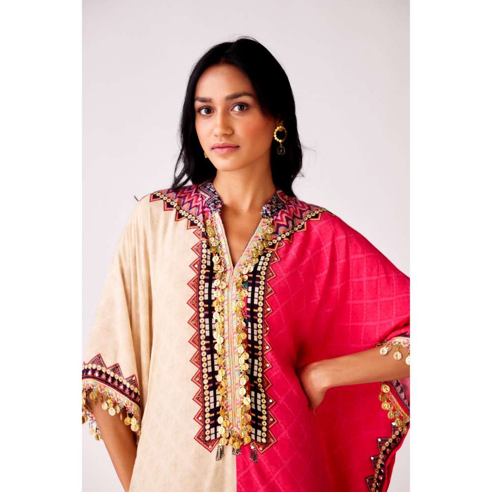 Basanti Kapde aur Koffee Pink Muslin Embroidered Kaftan and Dhoti (Set of 2)