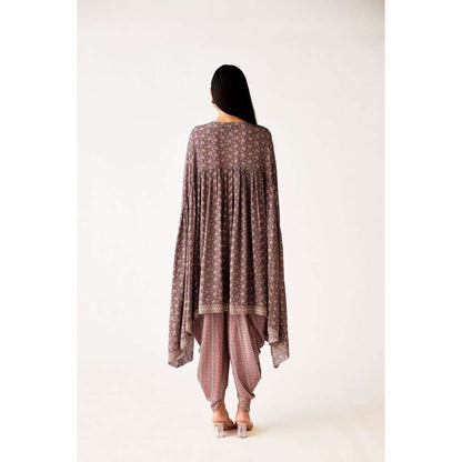 Basanti Kapde aur Koffee Satin Crepe Floral Print Kaftan and Dhoti (Set of 2)