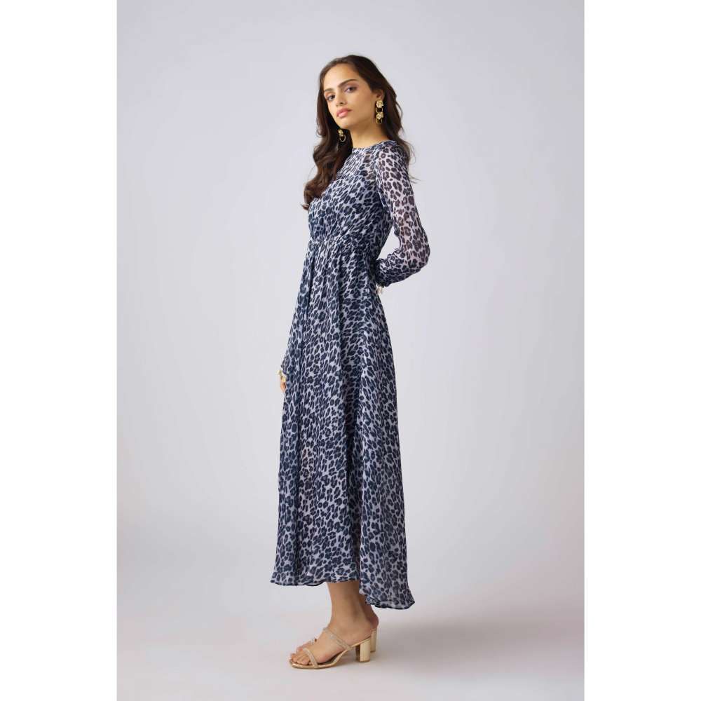 Basanti Kapde aur Koffee Black Crepe Embroidered Dress