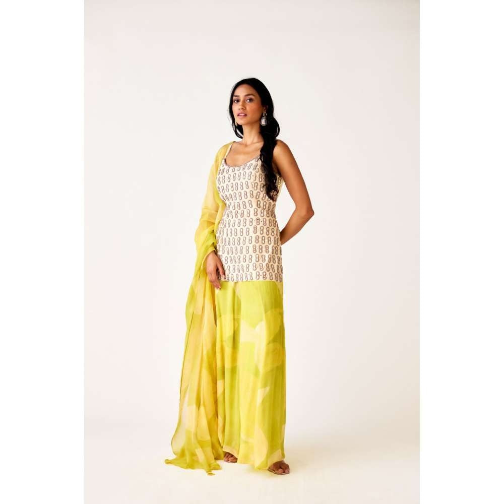 Basanti Kapde aur Koffee Yellow Silk Embroidered Kurti with Palazzo & Dupatta (Set of 3)