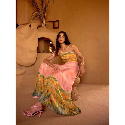 Basanti Kapde aur Koffee Peach Blush Meadow Muslin Maxi Dress