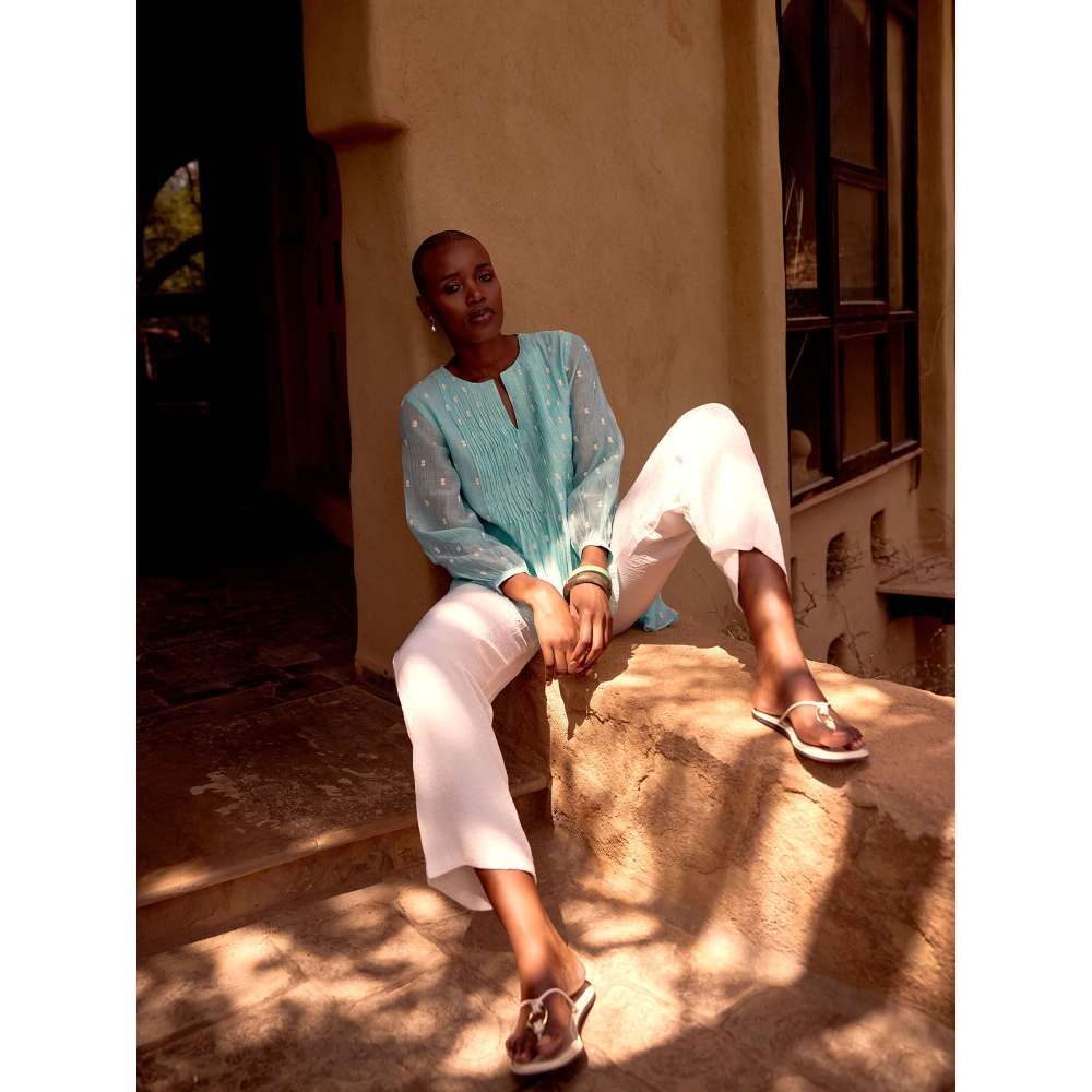 Basanti Kapde aur Koffee Blue Firozi Embroidered Cotton Tunic