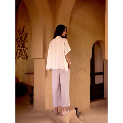 Basanti Kapde aur Koffee Ivory Sandstone Calm Cotton Shirt with Pant