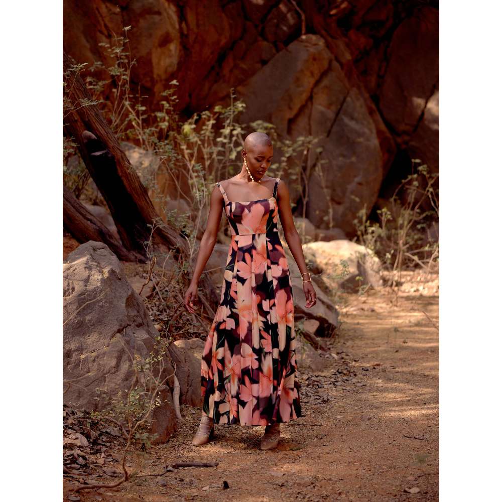 Basanti Kapde aur Koffee Multi-Colour The Midnight Flora Muslin Maxi Dress