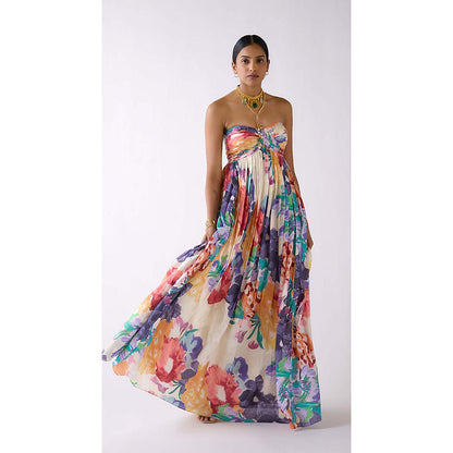 Basanti Kapde aur Koffee Multi Muslin Floral Maxi Dress