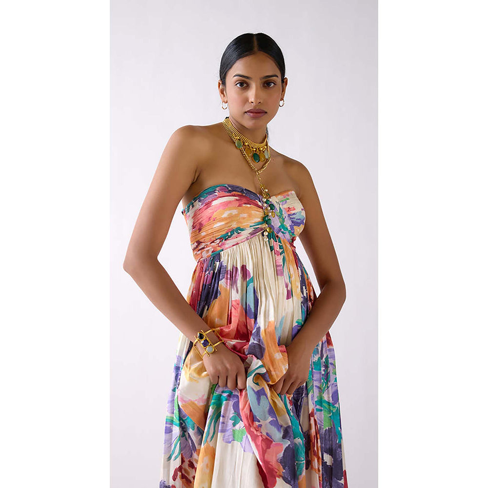 Basanti Kapde aur Koffee Multi Muslin Floral Maxi Dress