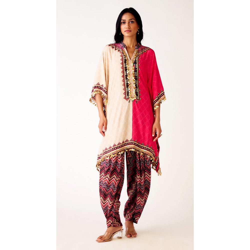Basanti Kapde aur Koffee Pink Muslin Embroidered Kaftan Co-Ord