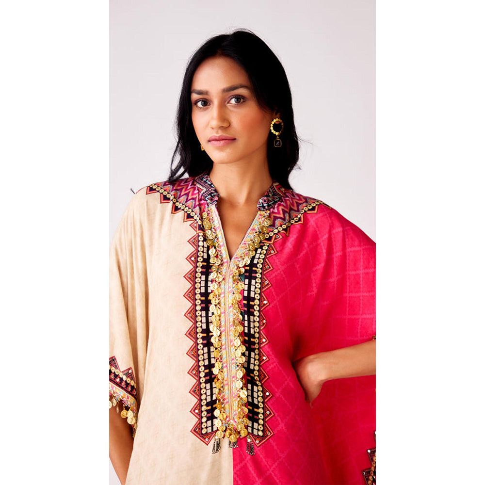 Basanti Kapde aur Koffee Pink Muslin Embroidered Kaftan Co-Ord
