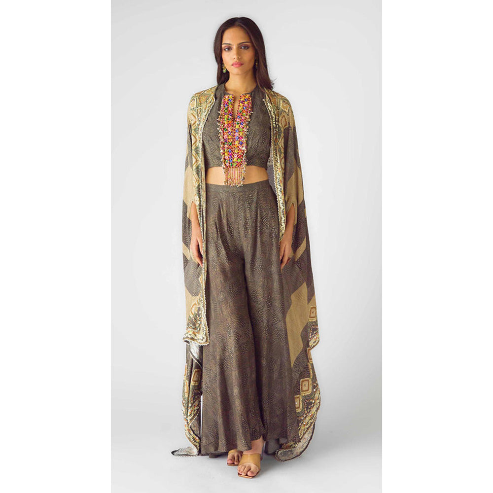 Basanti Kapde aur Koffee Beige Muslin Embroidered Cape With Bustier And Dupatta