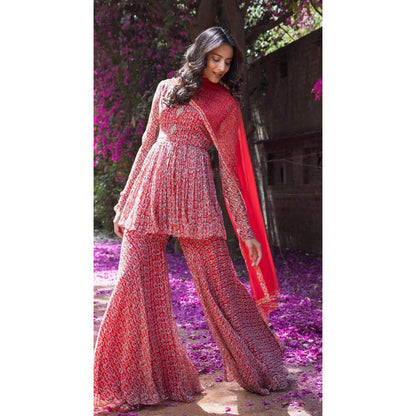 Basanti Kapde aur Koffee Blush Dynasty Peplum Sharara With Kurta And Dupatta