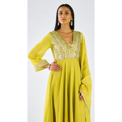 Basanti Kapde aur Koffee Lime Chanderi Embroidered Anarkali Kurta With Pant And Dupatta