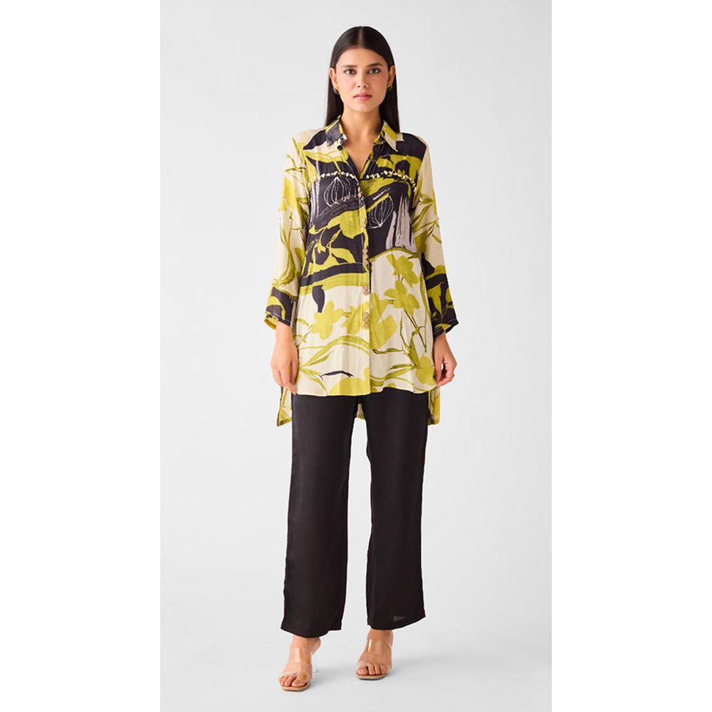 Basanti Kapde aur Koffee Lime Muslin Floral Long Shirt
