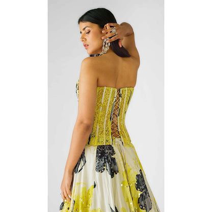 Basanti Kapde aur Koffee The Garden Of Eclipse Lehenga with Corset Blouse and Dupatta