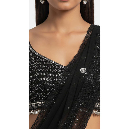 Basanti Kapde aur Koffee White Crepe Embroidered Lehenga with Blouse and Dupatta