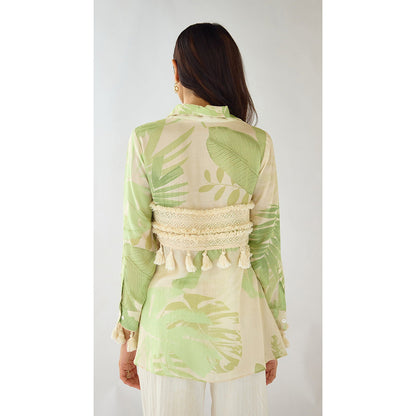 Basanti Kapde aur Koffee Ivory Palm Reverie Muslin Shirt