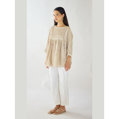 Basanti Kapde aur Koffee Ivory Textura Ease Linen Blend Top