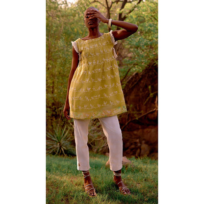 Basanti Kapde aur Koffee Mustard Haven Cotton Embroidered Top