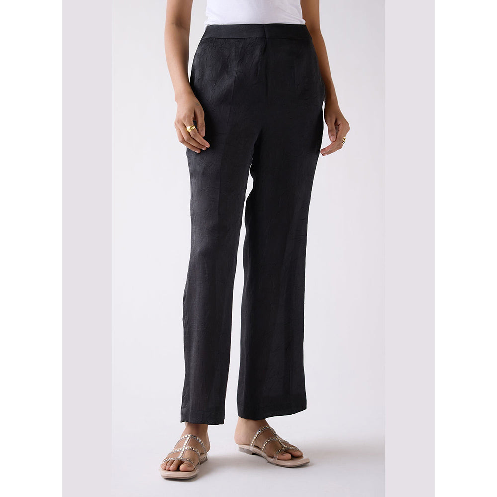 Basanti Kapde aur Koffee Black Straight-Fit Textured Pant