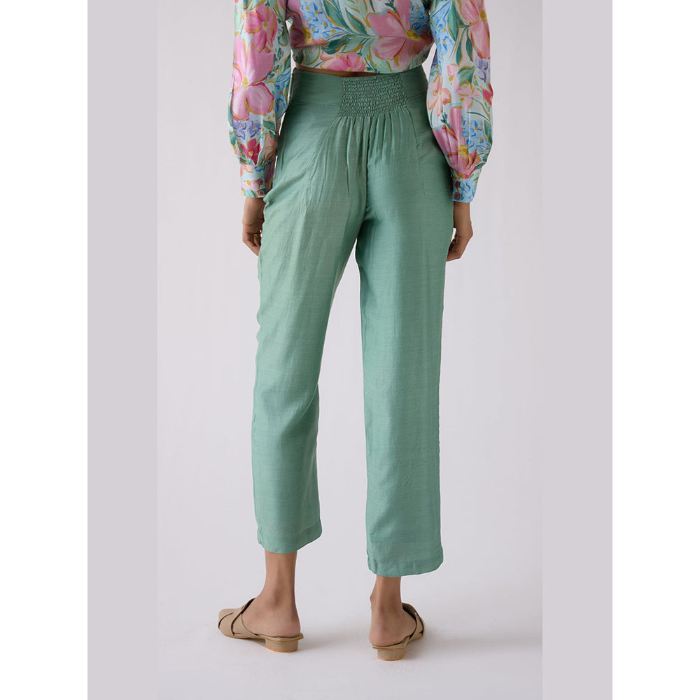 Basanti Kapde aur Koffee Green Straight-Fit Pant