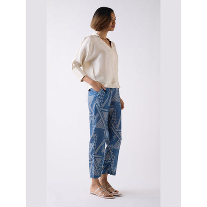 Basanti Kapde aur Koffee Blue Straight-Fit Geometric Pant