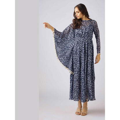 Basanti Kapde aur Koffee Black Crepe Embroidered Dress