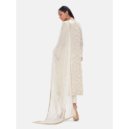 Basanti Kapde aur Koffee The Ivory Shimmer Embroidered Kurta with Pant and Dupatta