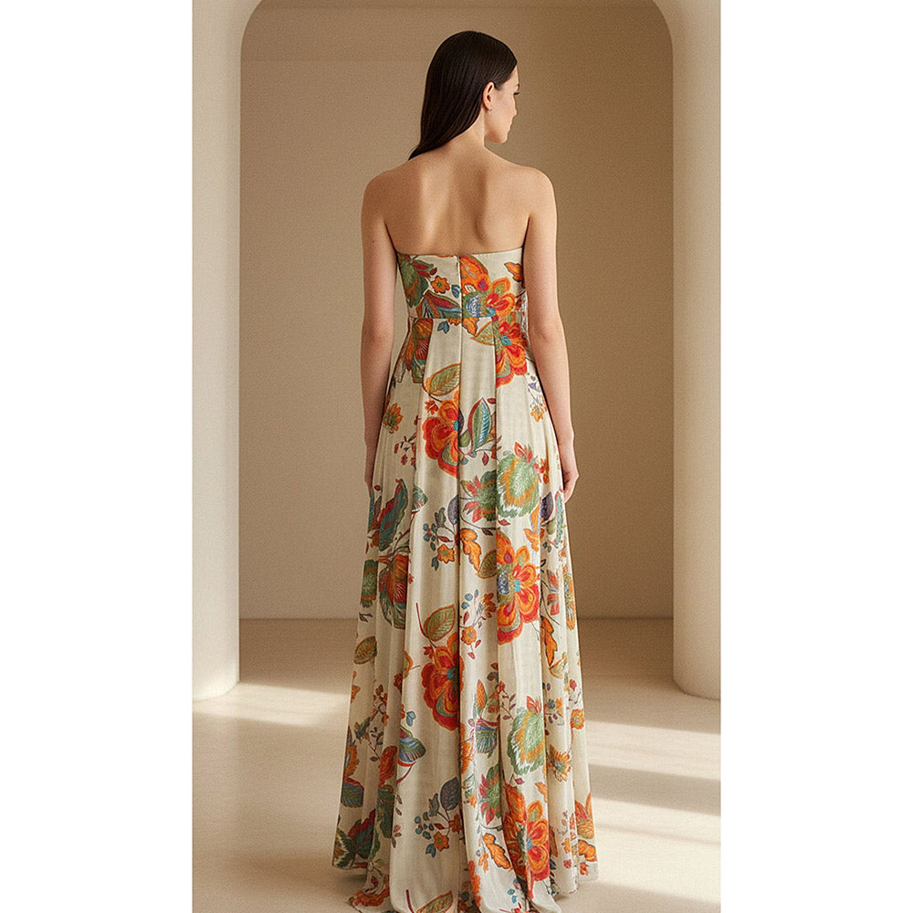 Basanti Kapde aur Koffee Ivory Crepe Garden Embroidered Jumpsuit