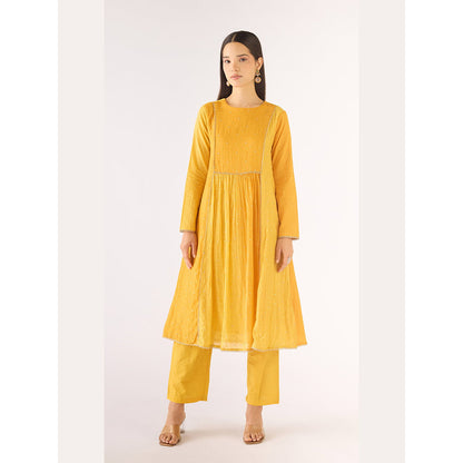 Basanti Kapde aur Koffee Yellow Cotton Silk Embroidered Kurta with Pant
