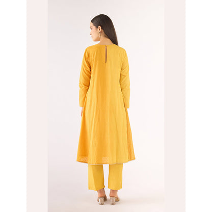 Basanti Kapde aur Koffee Yellow Cotton Silk Embroidered Kurta with Pant