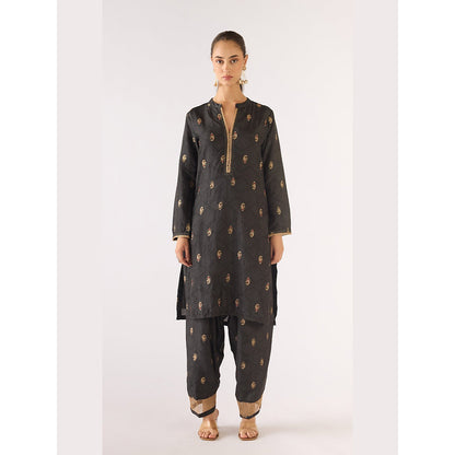 Basanti Kapde aur Koffee Black Cotton Embroidered Kurta with Pant