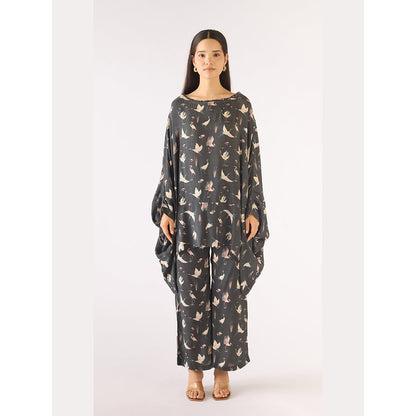 Basanti Kapde aur Koffee Black Muslin Embellished Kaftan with Pant