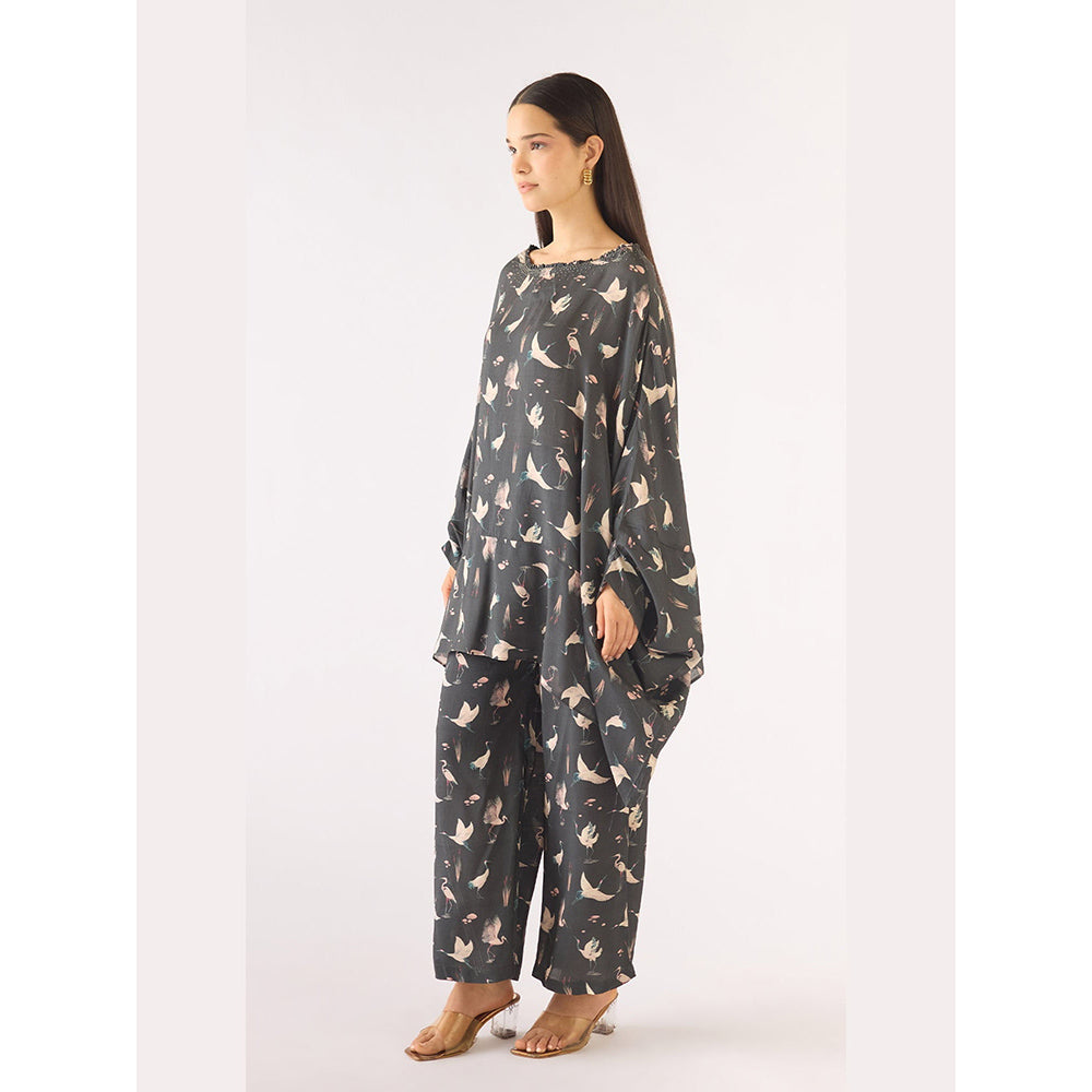 Basanti Kapde aur Koffee Black Muslin Embellished Kaftan with Pant