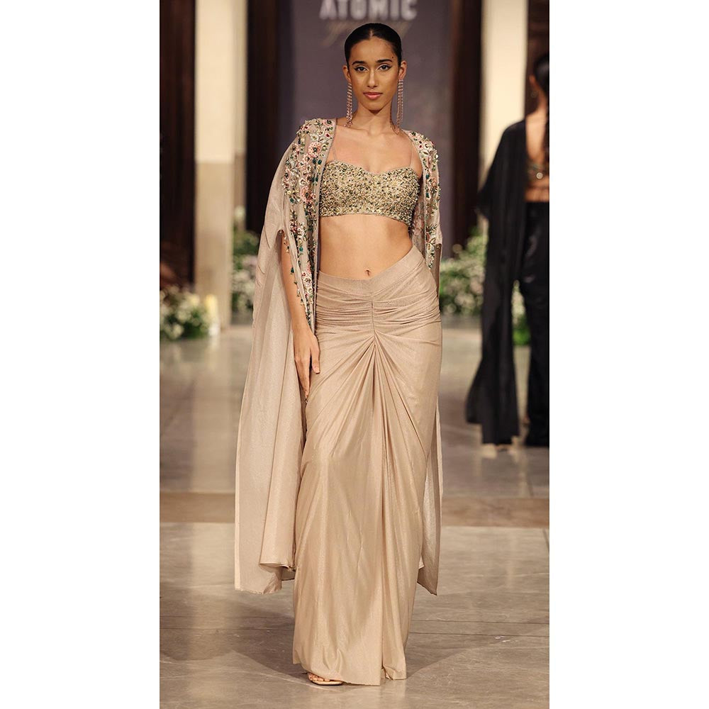Basanti Kapde aur Koffee Gold Silk Embroidered Drape Skirt And Blouse With Cape