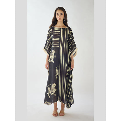 Basanti Kapde aur Koffee Black Stripes Abstract Kaftan and Pant