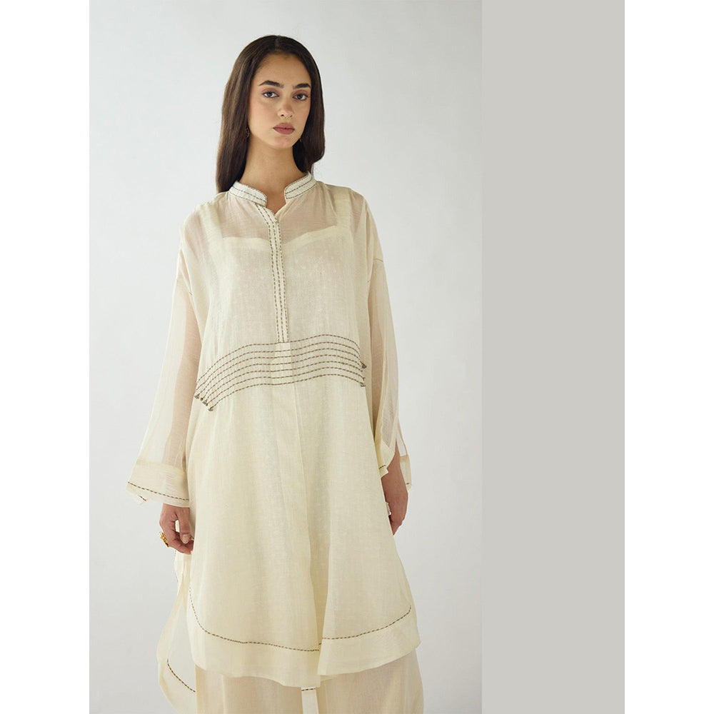 Basanti Kapde aur Koffee Ivory Essence Cotton Kurta And Pant