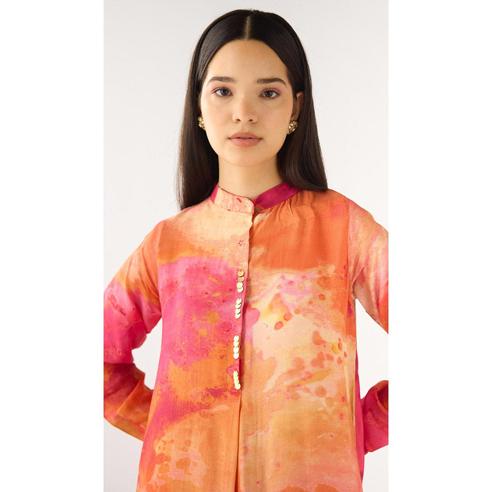 Basanti Kapde aur Koffee Orange Muslin Embellished Kurta And Pant