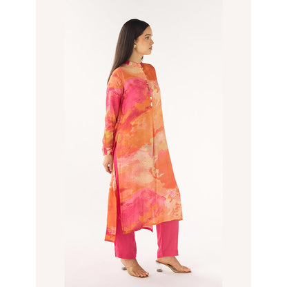 Basanti Kapde aur Koffee Orange Muslin Embellished Kurta And Pant