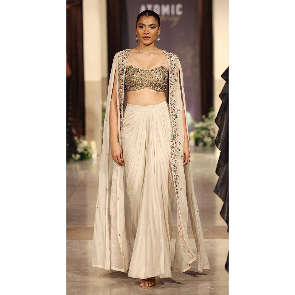 Basanti Kapde aur Koffee The Golden Mirage Drape Skirt And Blouse With Cape