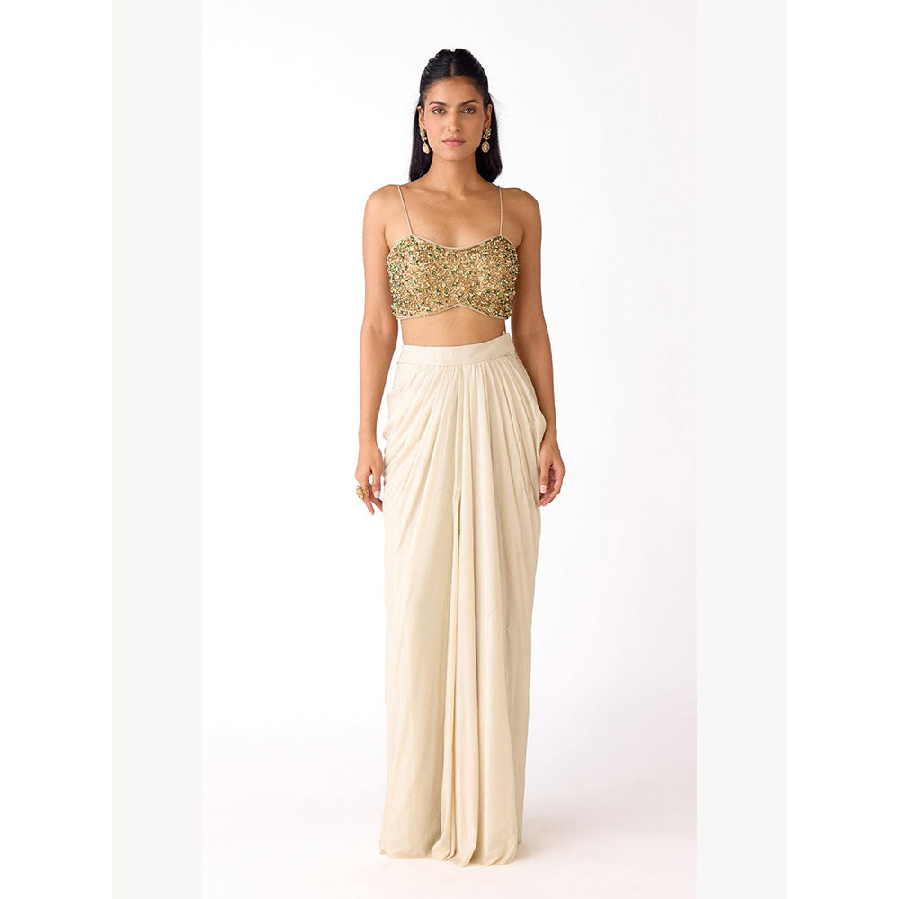 Basanti Kapde aur Koffee The Golden Mirage Drape Skirt And Blouse With Cape