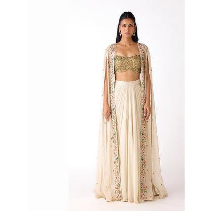 Basanti Kapde aur Koffee The Golden Mirage Drape Skirt And Blouse With Cape