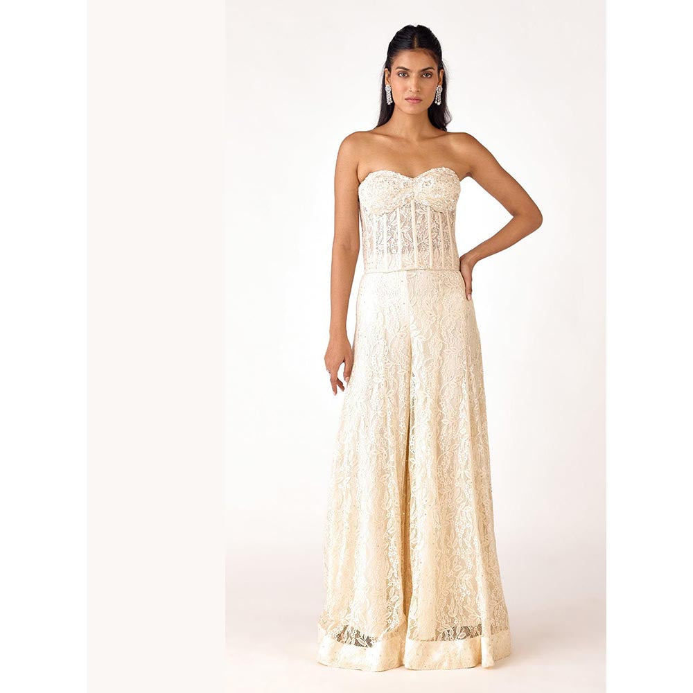 Basanti Kapde aur Koffee The Pearl Aura Co-ord Set