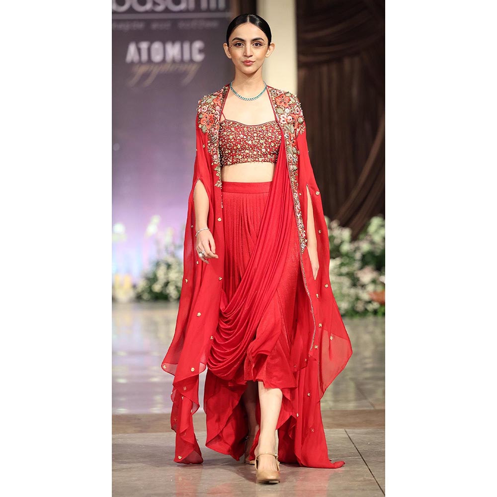 Basanti Kapde aur Koffee The Scarlet Embrace Draped Skirt & Cape Set