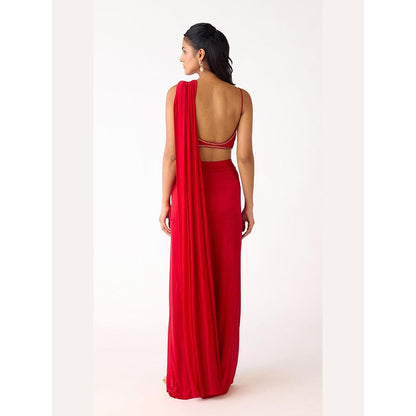 Basanti Kapde aur Koffee The Scarlet Embrace Draped Skirt & Cape Set