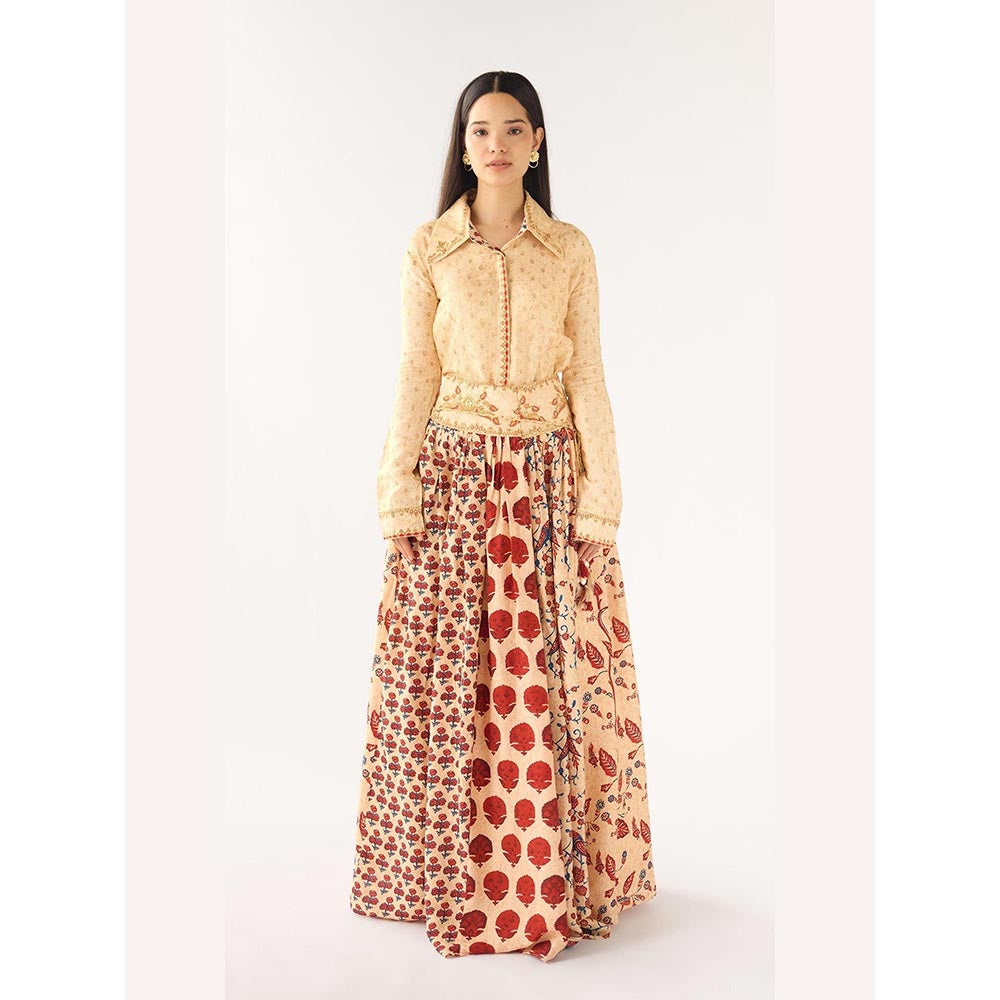 Basanti Kapde aur Koffee Multi-Color Raw Silk Embroidered Skirt Set