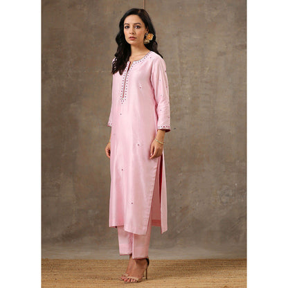Bbaawri Hand Embroidered Chanderi Silk Pink Kurta with Pant & Dupatta (Set of 3)