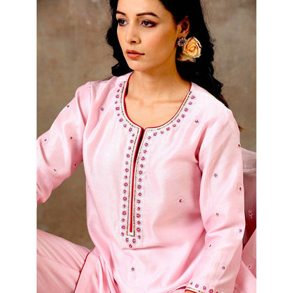 Bbaawri Hand Embroidered Chanderi Silk Pink Kurta with Pant & Dupatta (Set of 3)